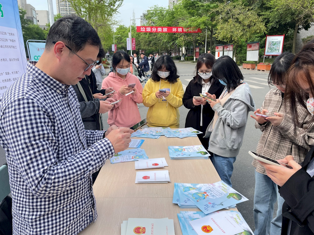 003b071b40e3427081e46dc2c853d27e.png 003b071b40e3427081e46dc2c853d27e.png