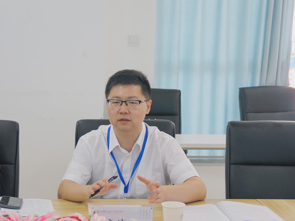 711ad90f0f5a47e4b6e66d2293ce5417.jpg 711ad90f0f5a47e4b6e66d2293ce5417.jpg